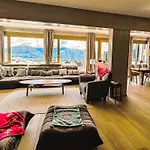 Apartment Jeanne D'arc Loft Combi By Interhome