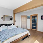 公寓 Jeanne D'arc Loft Combi By Interhome