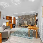 公寓 Jeanne D'arc Loft Combi By Interhome *